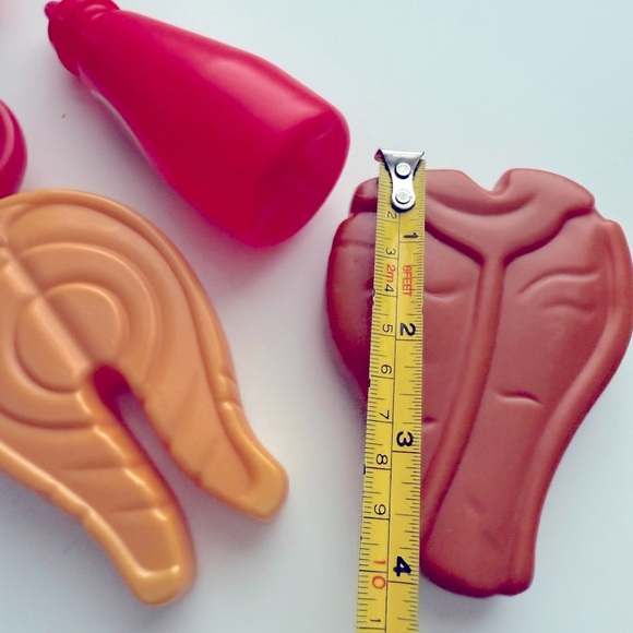 Assorted Colourful Play Food and Kitchen Utensil Lot - Picture 7 of 10